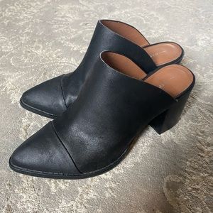 Report Black slip on mules